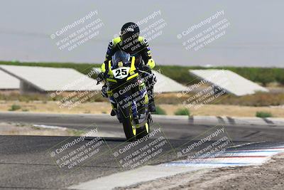 media/Aug-03-2025-TrackDaz (Sun) [[bf4a71acf9]]/B Group/1220pm (Wheelie Bump)/